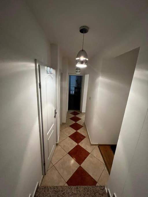 Porec, Tolle 3 Zi-Whg, Sehr Zentral, Top Zustand! Mit Internet Und W-Lan! Exterior photo
